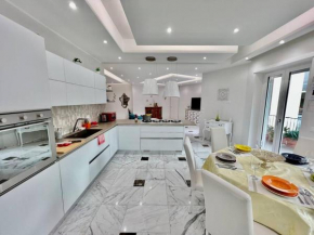 Lussuoso 130 MQ zona Cipro